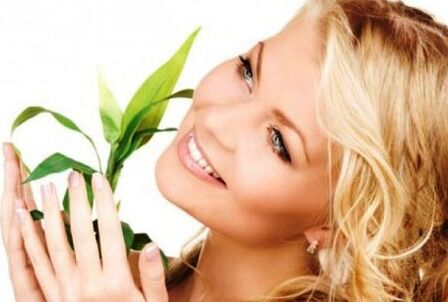 Masks from anti -aging ingredients